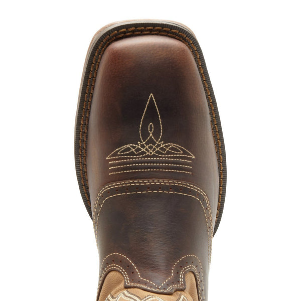 square toe on boot