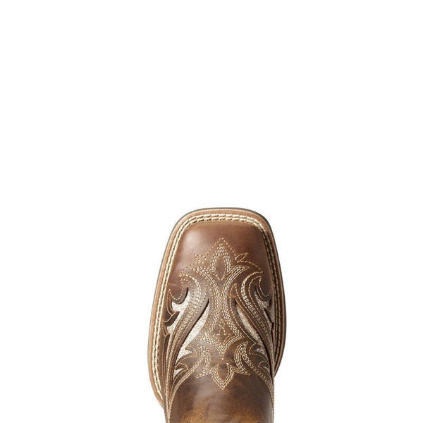 square toe on cowgirl boot with light brown inlays