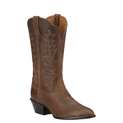 brown cowgirl boot with light brown embroidery 