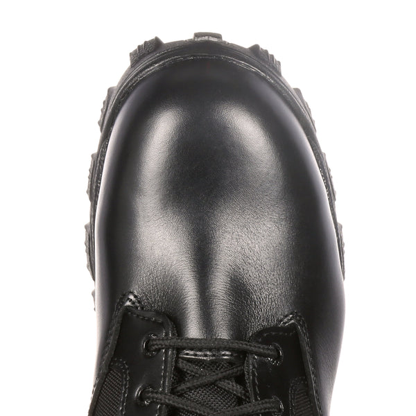 round toe on black boot
