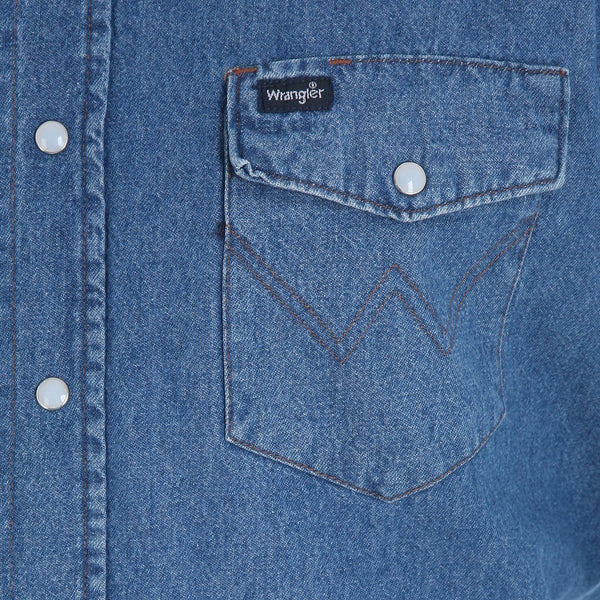 Wrangler Men's - Cowboy Cut Western/Work Stonewash Denim Long Sleeve Snap Solid Shirt - Tall ME.AP.SHIRT L.S. - SOLIDVF JEANSWEAR, INC.
