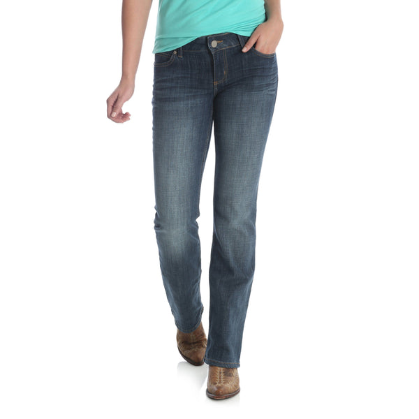 Wrangler Women's - Bootcut Jean WO. JEANSMID RISEVF JEANSWEAR, INC.