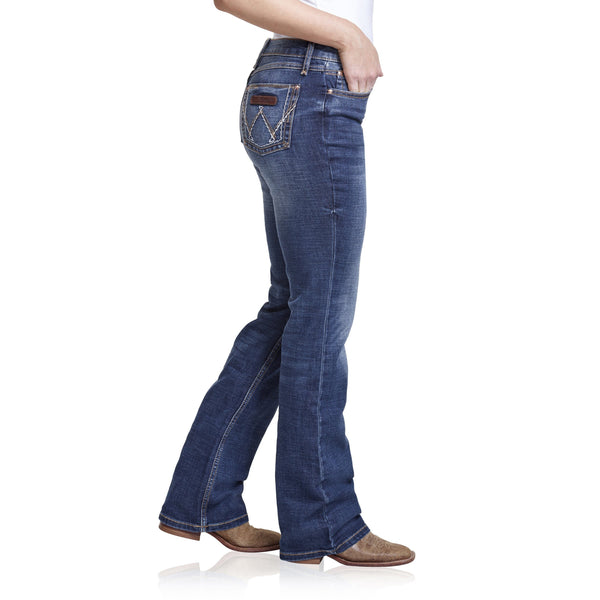 Wrangler Women's - Retro Mae Mid - Rise Bootcut Jeans WO. JEANSMID RISEVF JEANSWEAR, INC.